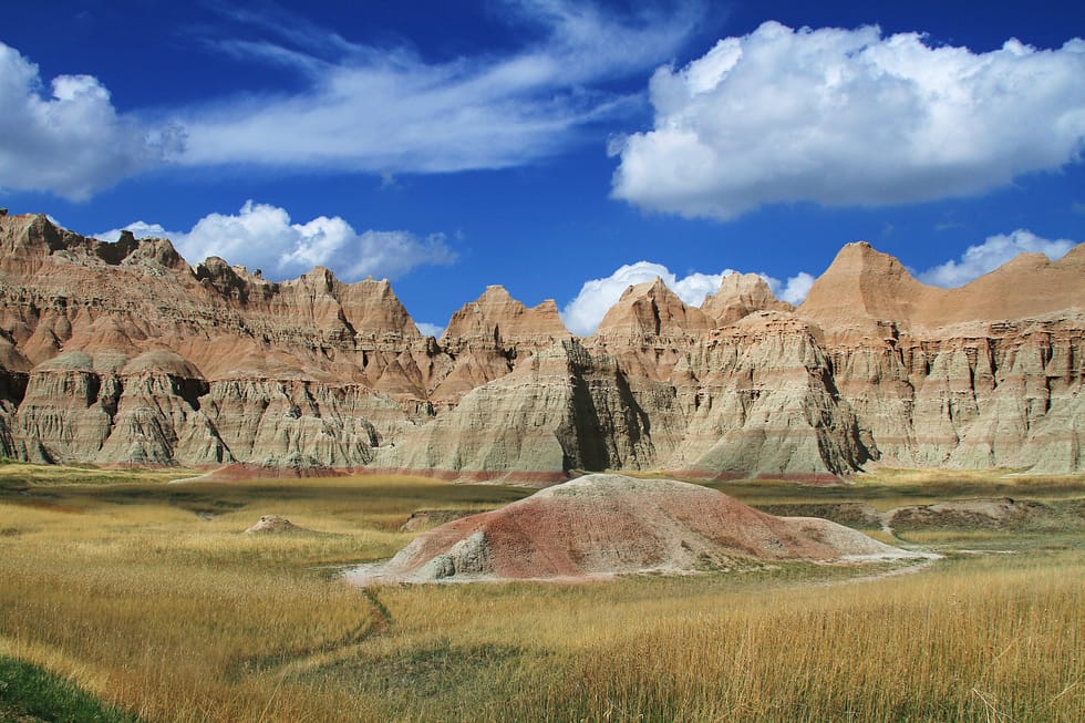 Legends & Lore of the American West: Yellowstone, Grand Teton, Black ...